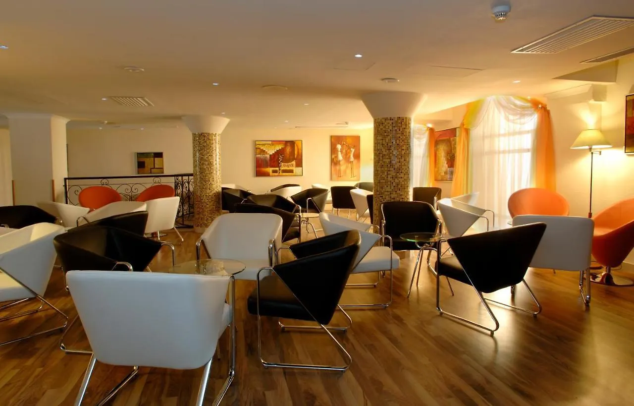 Windsor Hotel Sliema 4*,